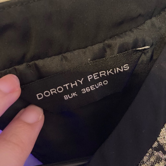 Black and gold sparkly top - Picture 2 of 3